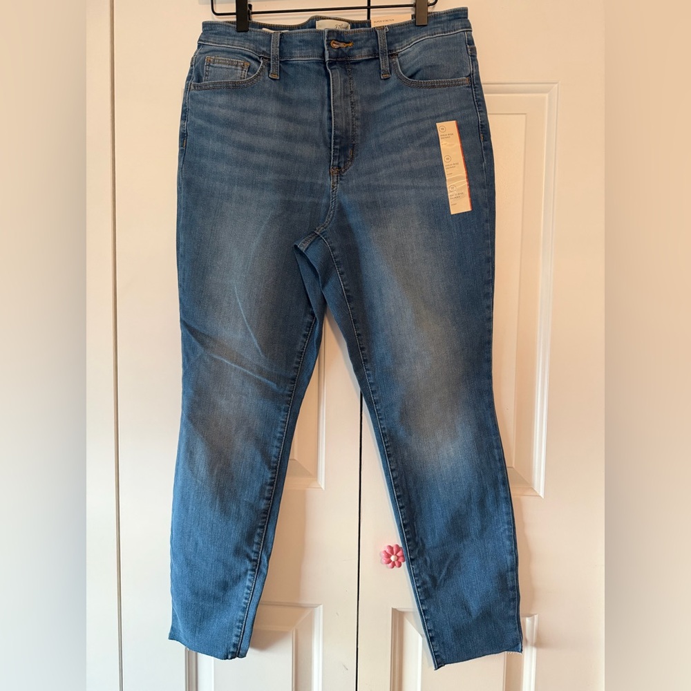 NWT Universal Thread Blue Women's Jeans 10S